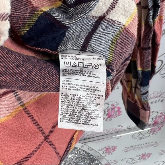 Old Navy button down Plaid Shirt in orange Red, Black, and Yellow - Picture 11 of 12